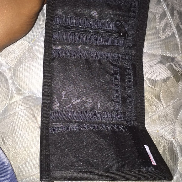 Puma wallet - Picture 3 of 4